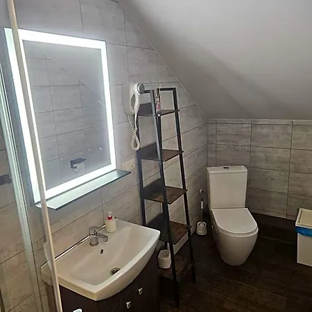 Aparthotel Goscinne Nad Jeziorem