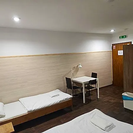 Goscinne Nad Jeziorem Aparthotel