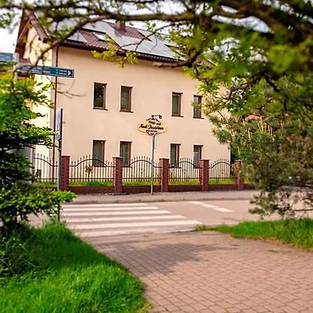 Aparthotel Goscinne Nad Jeziorem