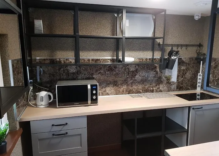 Goscinne Nad Jeziorem Apart Otel